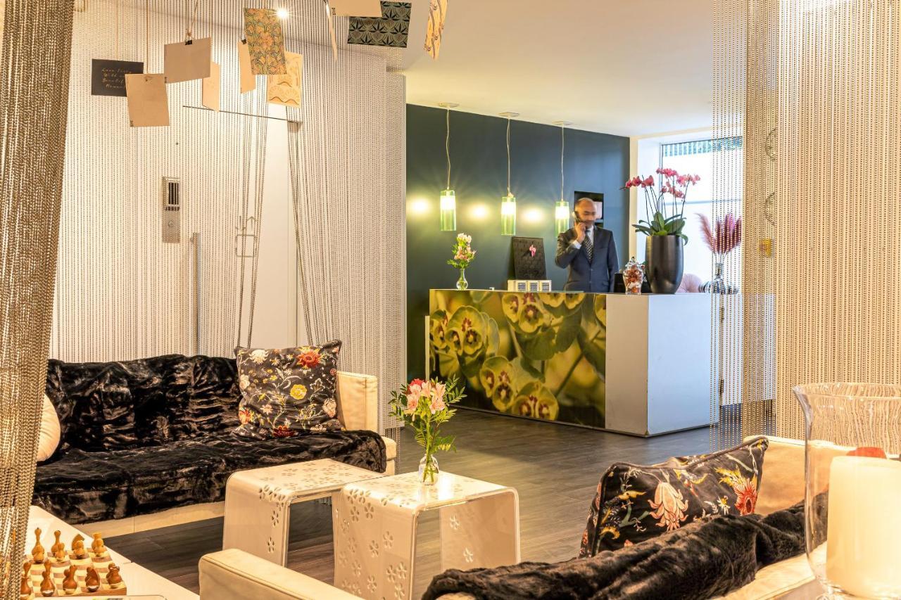 Hotel Glasgow Monceau By Patrick Hayat Paris Bagian luar foto